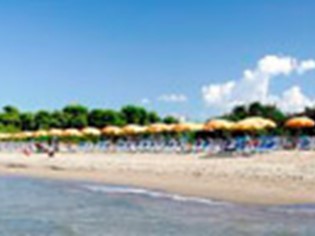  AI Delfini - Stabilimento balneare e Sosta Camper Orbetello