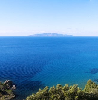 Argentario, la dolce vita nel promontorio dei re Turismo blasonato da Beatrice d’Olanda a Costantino di Grecia